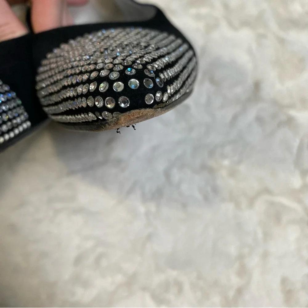 Escada Vero Cuoio Black Pointed Toe Crystal Rhinestone Velvet‎ Flats Size 39.5